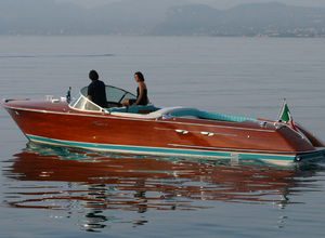 laneva-boats-riva-aquarama-retrofit-electric-boats-in-monaco